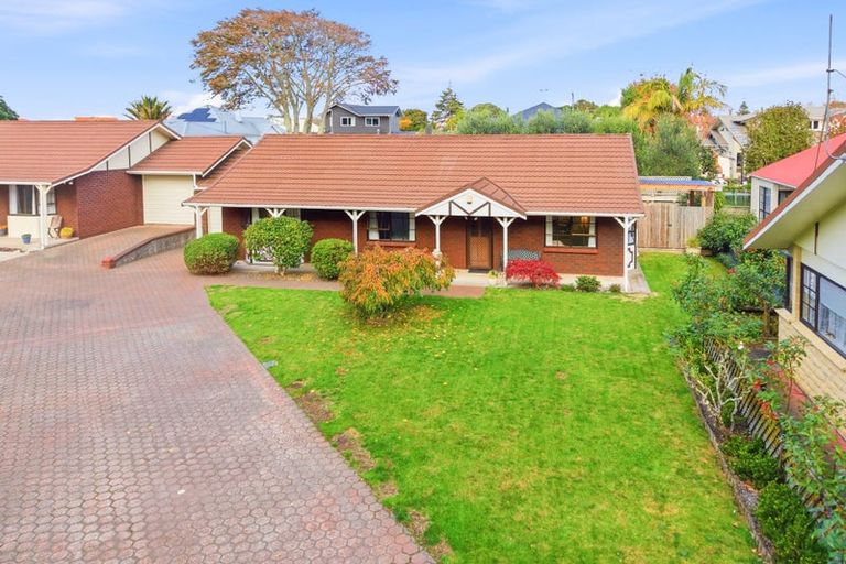 Photo of property in 12a Kent Road, Saint Johns Hill, Whanganui, 4501