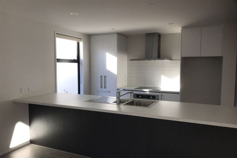 Photo of property in 2/46 Champion Street, Edgeware, Christchurch, 8013