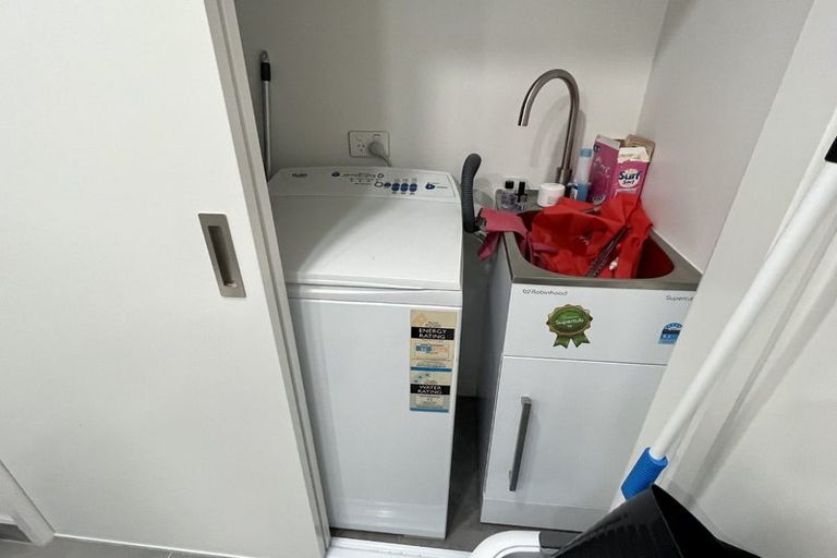 Photo of property in 7 Maraeariki Avenue, Orewa, 0931