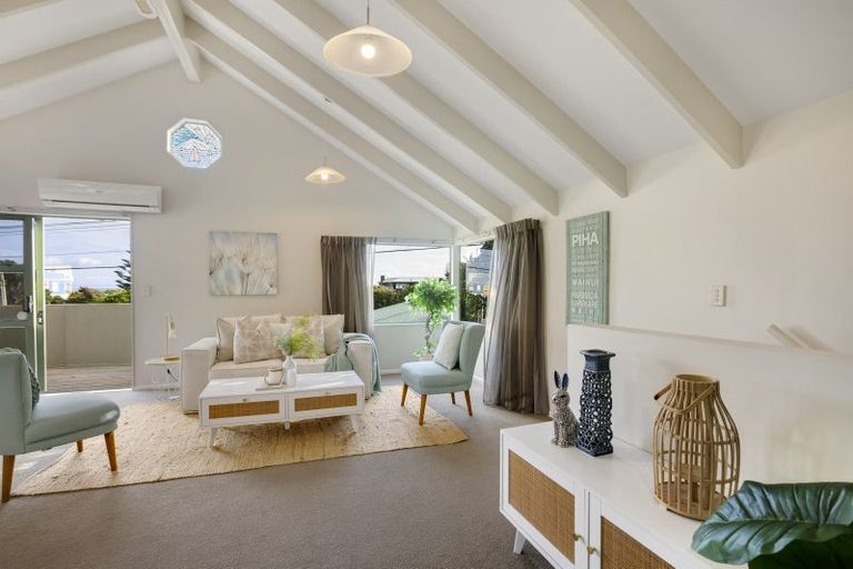 Photo of property in 83 The Esplanade, Raumati South, Paraparaumu, 5032