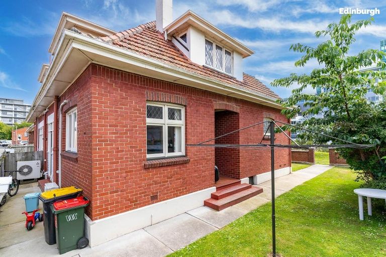 Photo of property in 7b Trent Avenue, North Dunedin, Dunedin, 9016