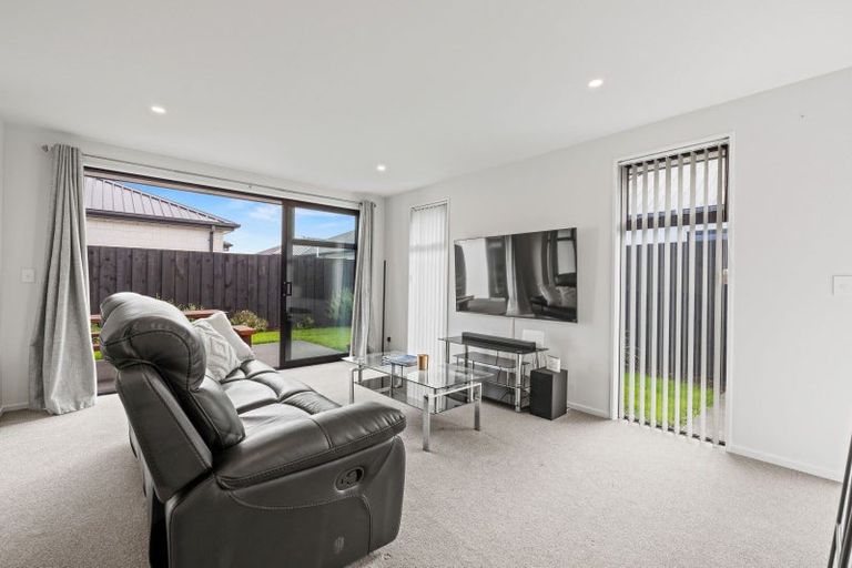 Photo of property in 7 Borthwick Street, Belfast, Christchurch, 8051