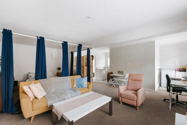 Photo of property in 124c Edgecumbe Road, Tauranga South, Tauranga, 3112