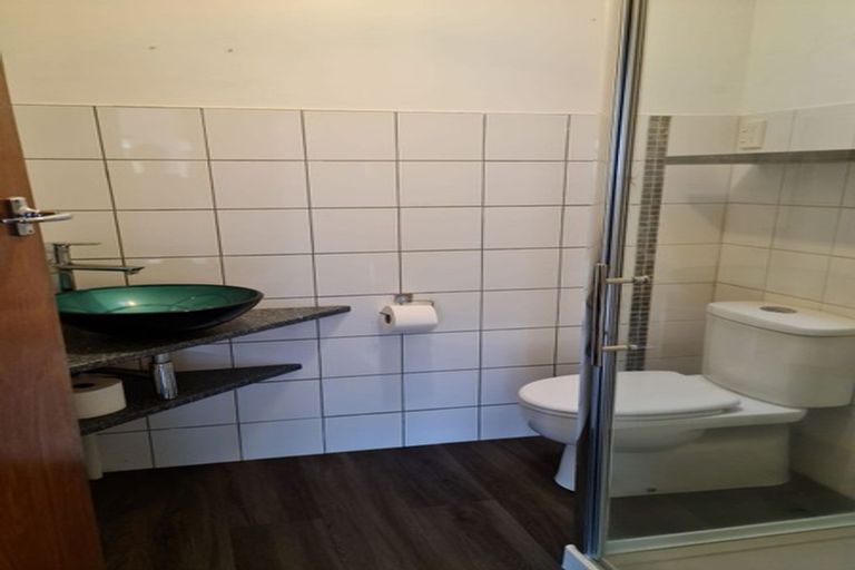 Photo of property in 3 Wolsley Avenue, Milford, Auckland, 0620