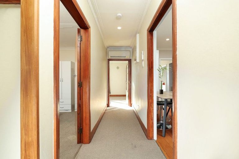 Photo of property in 2a Short Street, Burnside, Dunedin, 9011