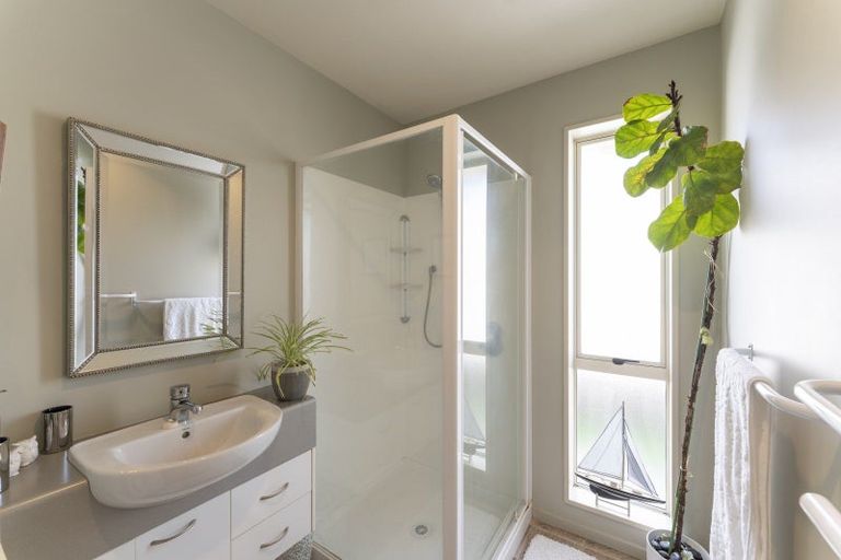 Photo of property in 20b Good Street, Rangiora, 7400