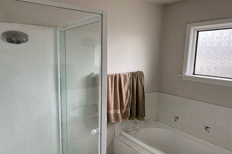 Photo of property in 24 Ravenna Street, Avonhead, Christchurch, 8042