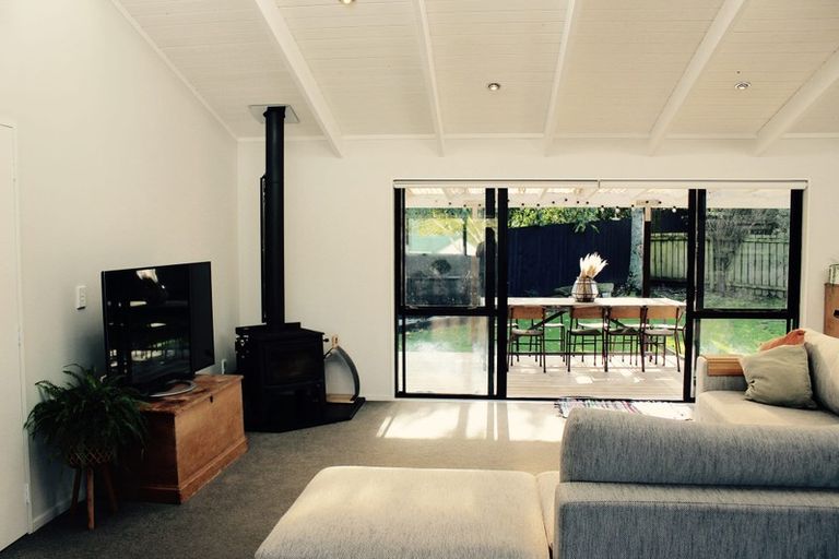 Photo of property in 10 Tokay Place, Huapai, Kumeu, 0810