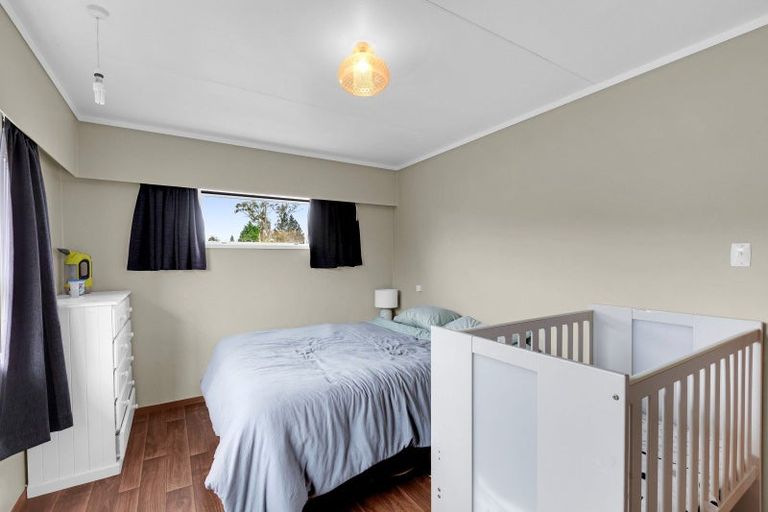 Photo of property in 15 Dermont Street, Bader, Hamilton, 3206