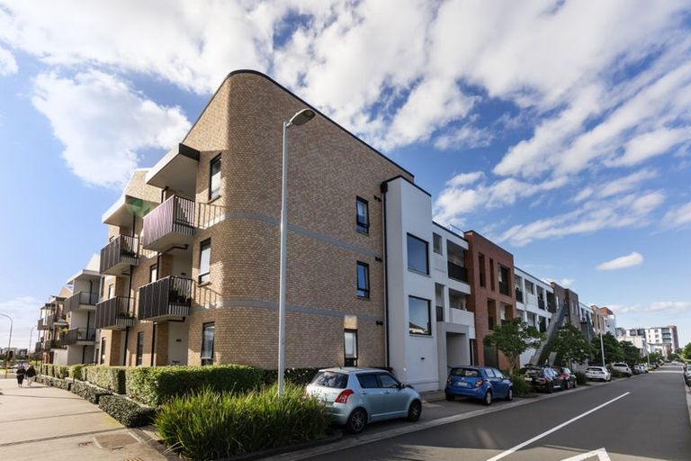 Photo of property in 206/81 Mapou Road, Hobsonville, Auckland, 0616