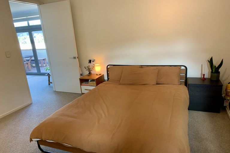 Photo of property in Vespa Apartments, 501/20 Hanson Street, Mount Cook, Wellington, 6021