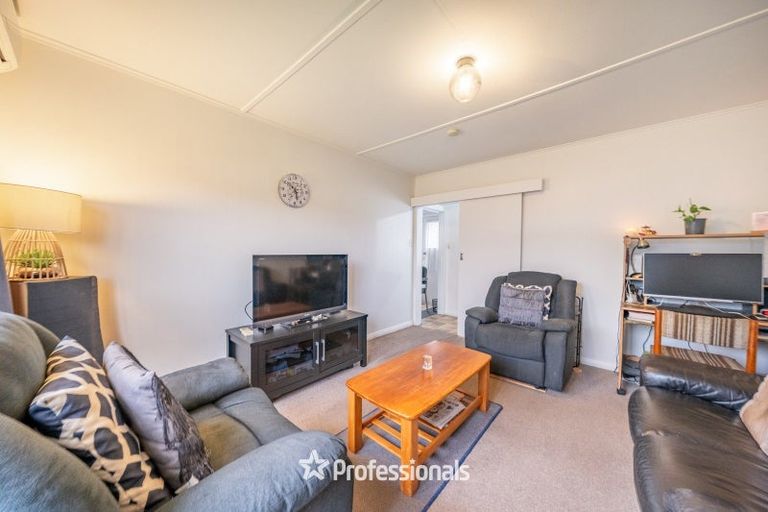 Photo of property in 1/1079 High Street, Taita, Lower Hutt, 5011