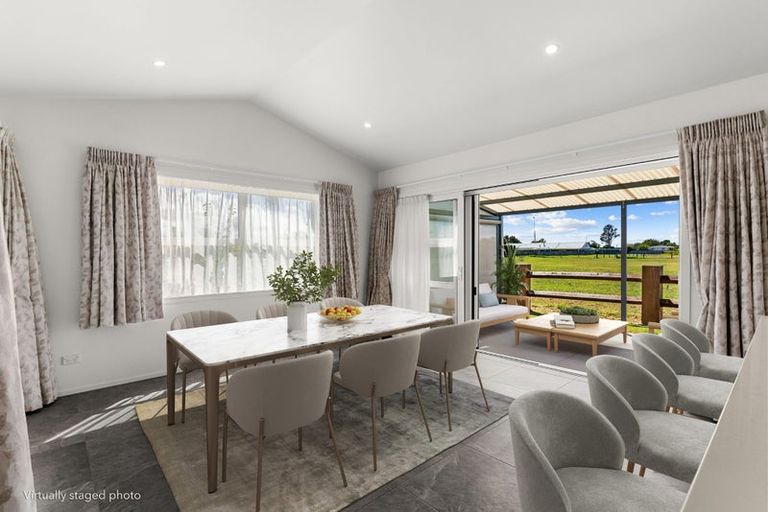 Photo of property in 1 Kermadec Crescent, Waipu, 0510