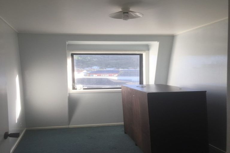 Photo of property in 2 Lyall Parade, Lyall Bay, Wellington, 6022