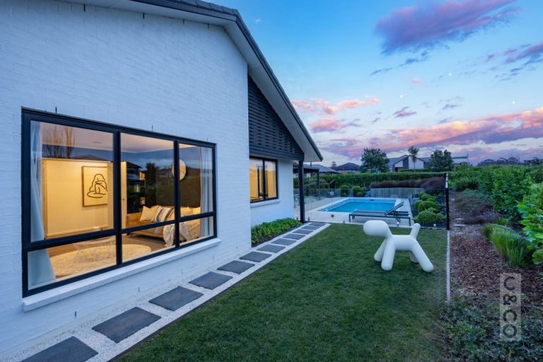 Photo of property in 19 Pohutukawa Parade, Riverhead, 0820