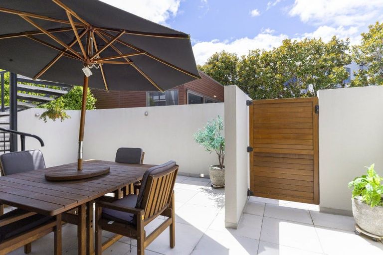 Photo of property in 88 Lake Terrace, Taupo, 3330