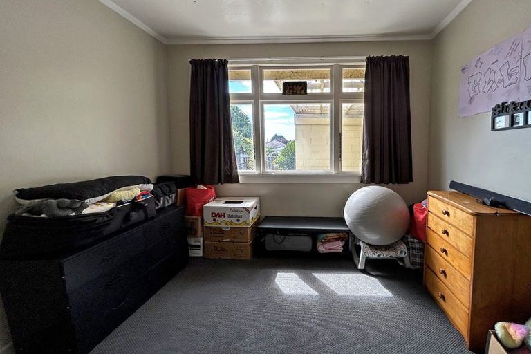 Photo of property in 182 Morton Street, Strathern, Invercargill, 9812