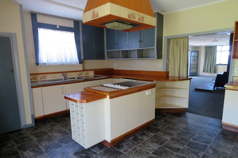 Photo of property in 89 Peel Street, Westport, 7825