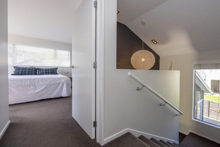 Photo of property in 18 Clutha Place, Wanaka, 9305