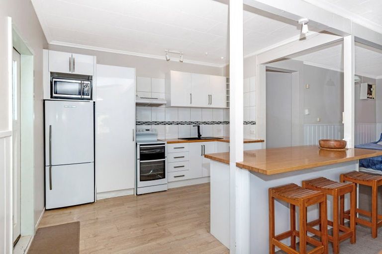 Photo of property in 51 Salisbury Road, Awapuni, Gisborne, 4010