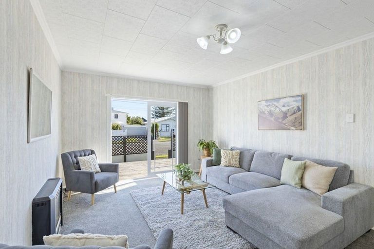 Photo of property in 20 Princes Street, Fitzroy, New Plymouth, 4312