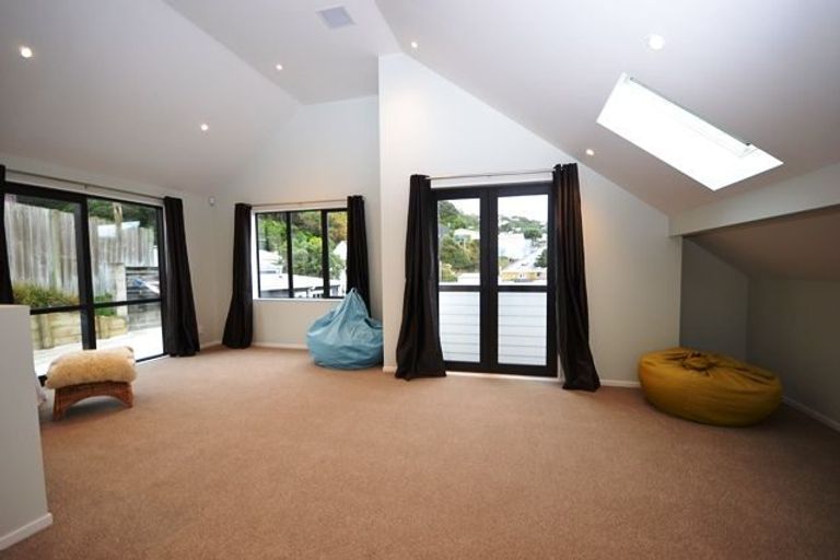 Photo of property in 39 Mccoll Street, Vogeltown, Wellington, 6021