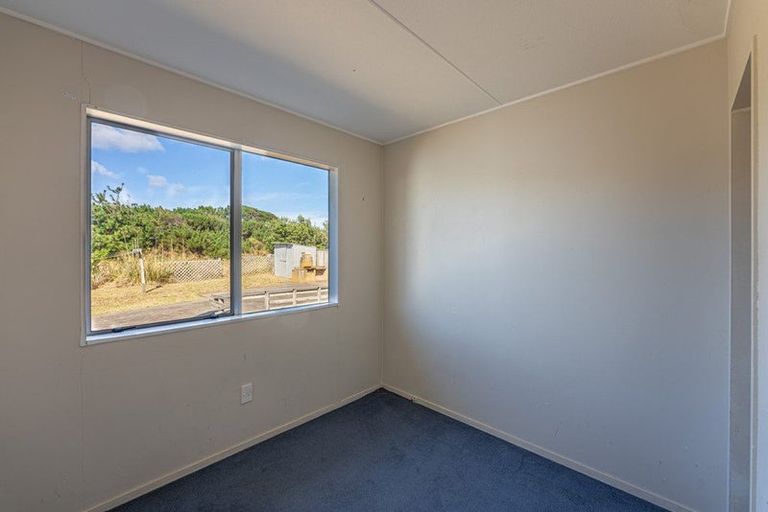 Photo of property in 14 Scott Avenue, Otaki Beach, Otaki, 5512