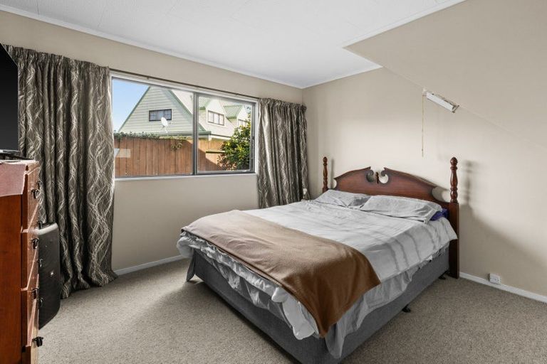 Photo of property in 31b Donegal Crescent, Tamatea, Napier, 4112