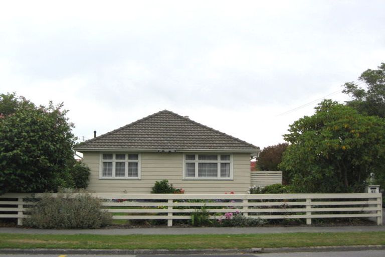 Photo of property in 122 Hoon Hay Road, Hoon Hay, Christchurch, 8025