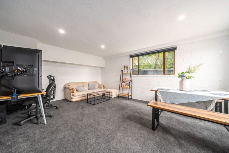 Photo of property in 1 Terrys Place, Kelson, Lower Hutt, 5010