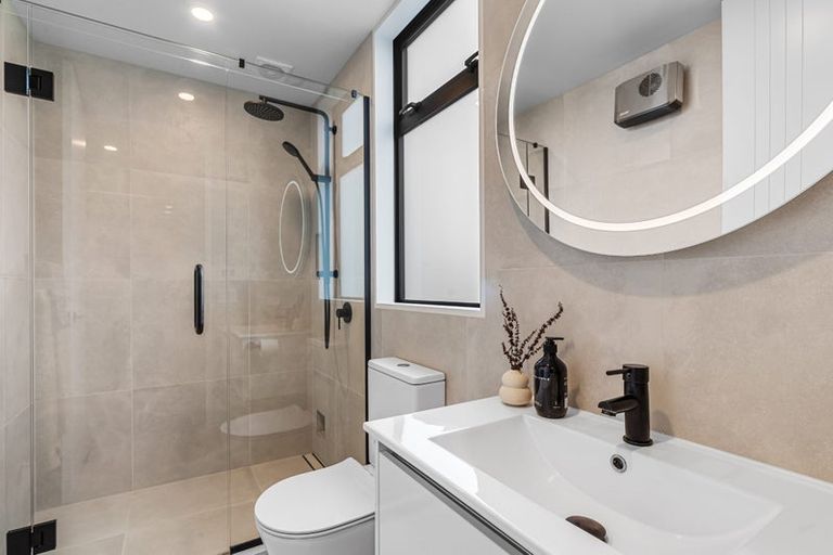 Photo of property in 1/127 Saint Albans Street, St Albans, Christchurch, 8014