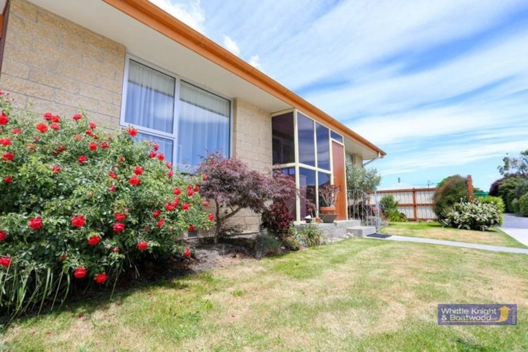 Photo of property in 2/30 Trevor Street, Hornby, Christchurch, 8042