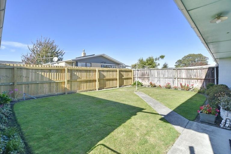 Photo of property in 18b Highsted Road, Bishopdale, Christchurch, 8053