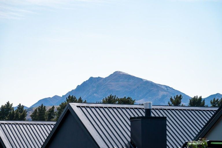 Photo of property in Northlake, 30 Lindis Road, Wanaka, 9305