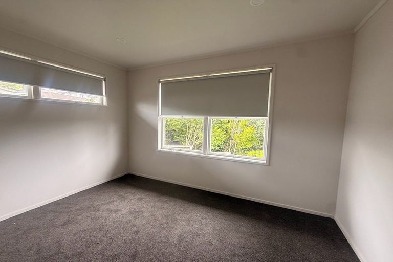 Photo of property in 19 Anne Road, Hillcrest, Auckland, 0627
