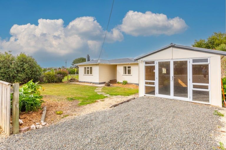 Photo of property in 8 Dundas Street, Porangahau, 4291
