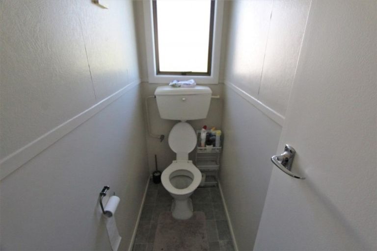 Photo of property in 24 Mountbatten Place, Tokoroa, 3420