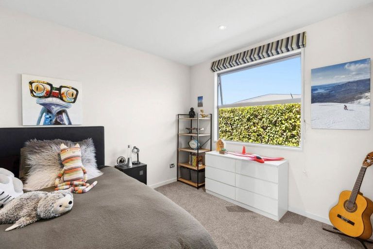 Photo of property in 13 Coromandel Street, Wanaka, 9305