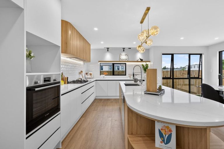 Photo of property in 19 Bannockburn Road, Opaheke, Papakura, 2113