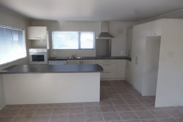 Photo of property in 32 Puriri Street, Hawera, 4610