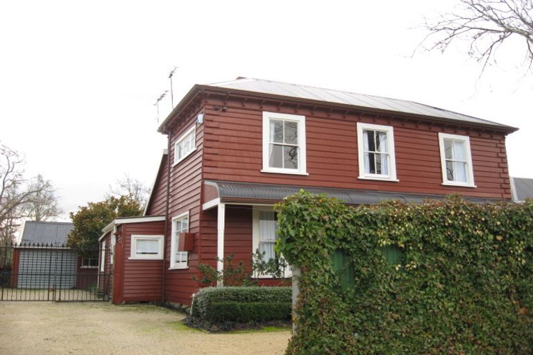 Photo of property in 101 Holly Road, St Albans, Christchurch, 8014