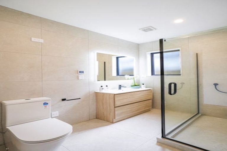 Photo of property in 4 Pukeko Road, Hobsonville, Auckland, 0616