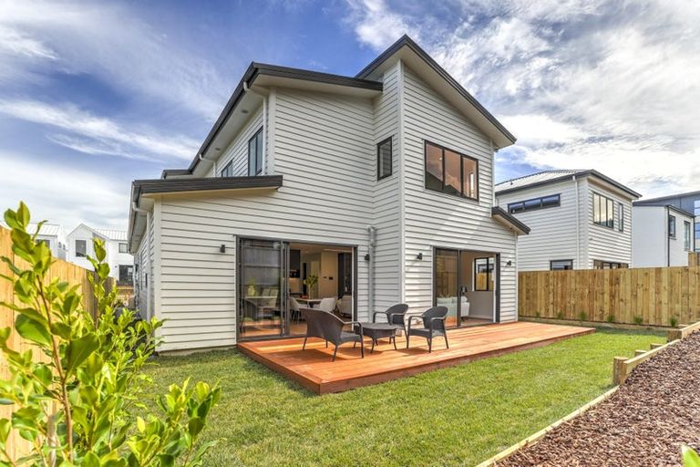 Photo of property in 4 Pukeko Road, Hobsonville, Auckland, 0616