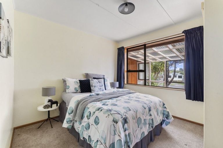 Photo of property in 9 Konini Grove, Raumati Beach, Paraparaumu, 5032