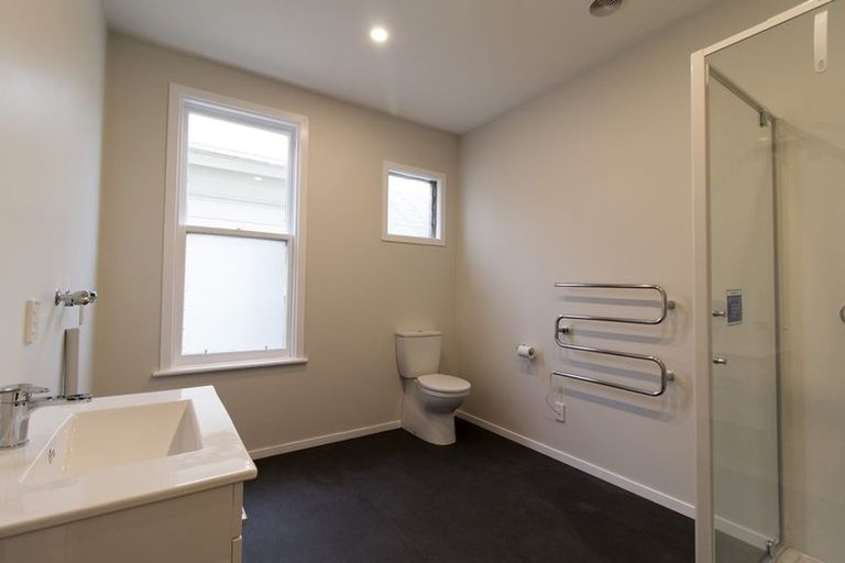 Photo of property in 39 Todman Street, Brooklyn, Wellington, 6021