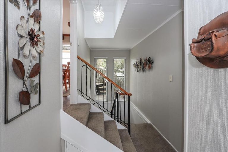Photo of property in 3 Waitawa Place, Lynmore, Rotorua, 3010