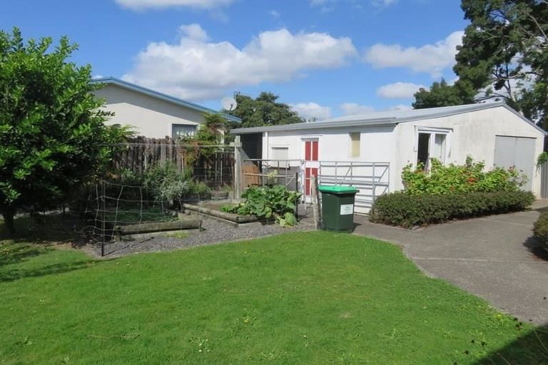 Photo of property in 201 Frimley Avenue, Frimley, Hastings, 4120