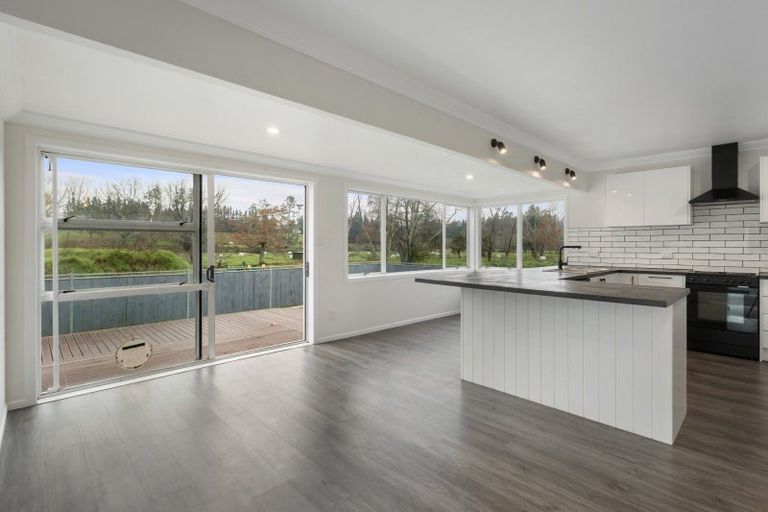 Photo of property in 10g Church Street, Katikati, 3129