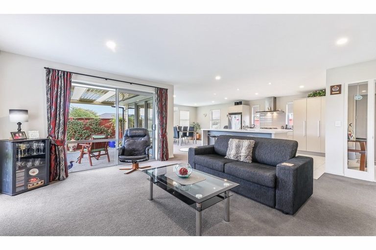 Photo of property in 16 Rapley Street, Kaiapoi, 7630