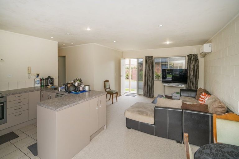 Photo of property in 2 Mayfair Close, Whitianga, 3510